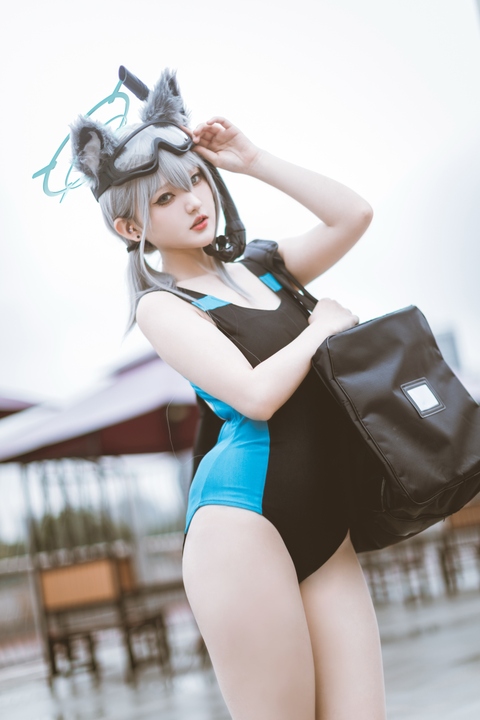 Mercurius-i (Lu) - 蔚蓝档案 白子水着.jpg